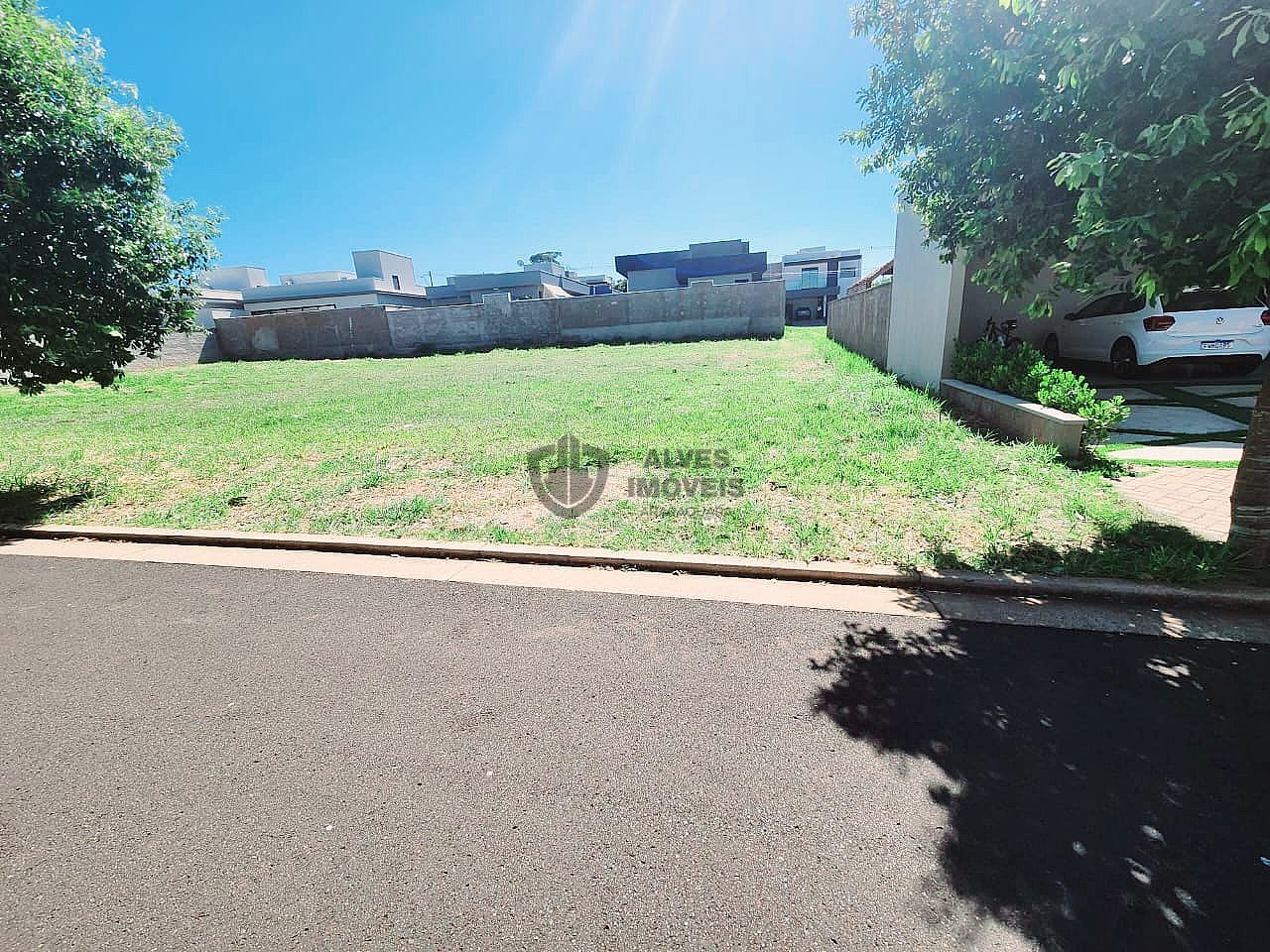 Terreno&nbsp;Araraquara &nbsp;Residencial Village Damha III &nbsp;