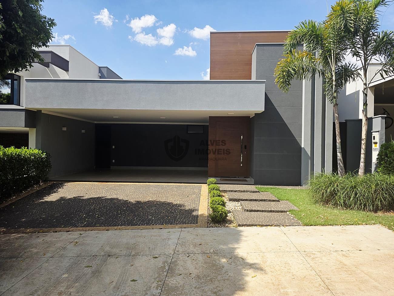 Araraquara/SP - Condom�nio Quinta das Tipuanas